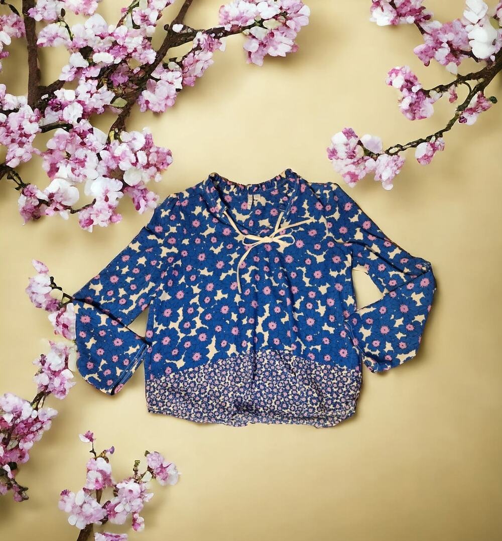 Elle Small Long Sleeve Floral Shirt